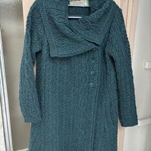 Large Collar Peacock Aran Coat Size S NWT Coatigan